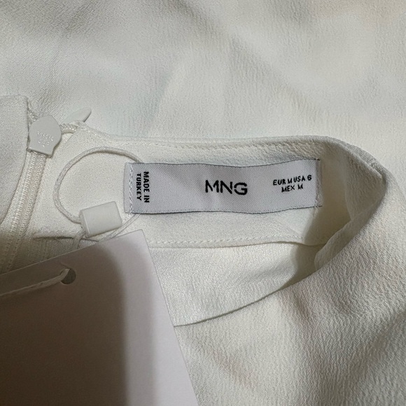 Mango wrap front satin sleeveless top in white size 6 - Picture 7 of 8